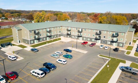 Apartments Near Iowa Lakes Community College  Deer Creek Apartments for Iowa Lakes Community College  Students in Estherville, IA