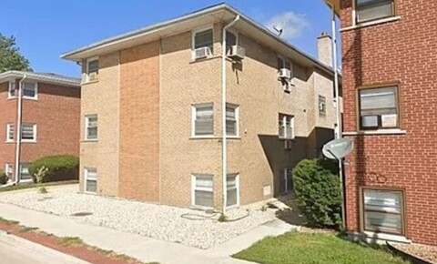 Apartments Near River Forest 7770 W. Madison Ave. for River Forest Students in River Forest, IL