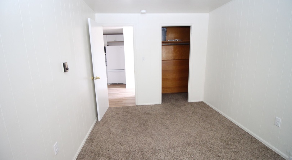 Remodeled 1bdrm 1 bath close to Legacy Loop Trail System