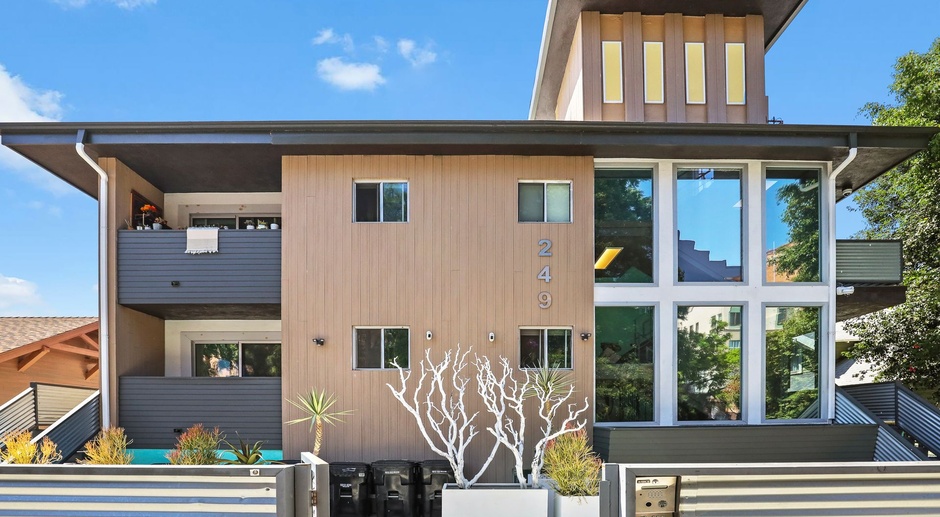 Near Koreatown, USC, hip Echo Park & Silverlake, DTLA | Brand New Loft Style Studio | Re-Defining Modern Living 