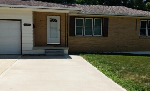 Apartments Near Central Missouri House for rent for University of Central Missouri Students in Warrensburg, MO