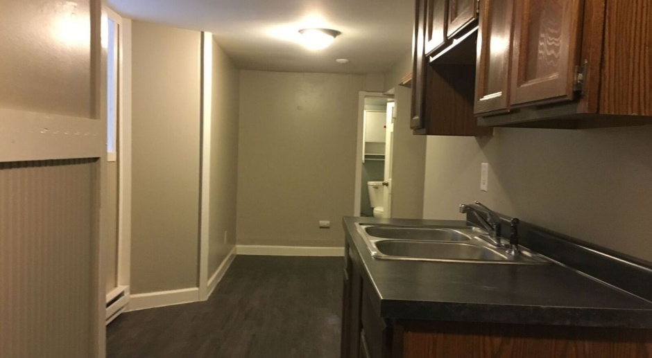 AVAILABLE MAY - 1 Bed 1 Bath Efficiency Apt across from Portland Square Park