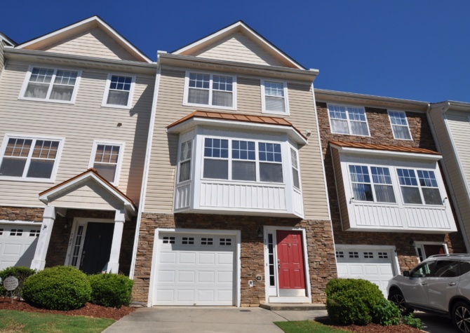 Houses Near Gorgeous Apex Townhome Available Immediately