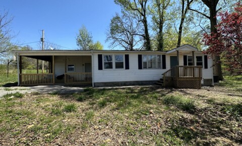 Houses Near Tennessee College of Applied Technology-Dickson Newly Renovated 4 Bed, 2 Bath in Dickson for Tennessee College of Applied Technology-Dickson Students in Dickson, TN