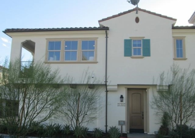 Houses Near 1 bedroom Condo in Gated Foothill Ranch Community!