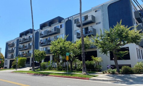 Apartments Near Everest College-Reseda Bay on 6th for Everest College-Reseda Students in Reseda, CA