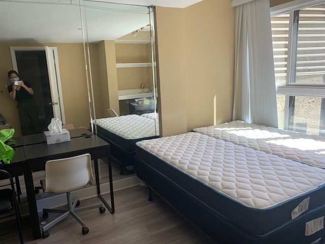 Westwood UCLA Luxury Condo 6 bed 4 bath 