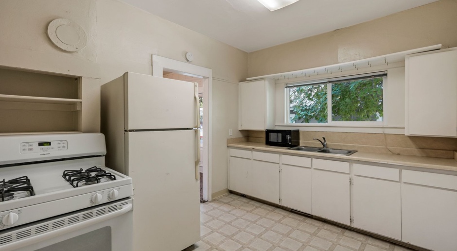 3 Bedroom Across from Chico State and WREC!  