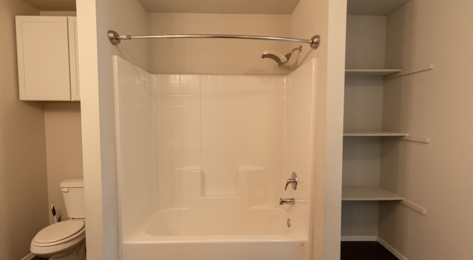 Unlock Your Dream Home: Luxurious 3-Bedroom, 2-Bathroom Sanctuary Awaits!