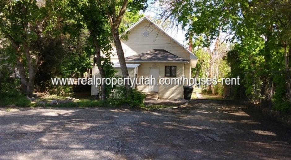 3 Bedroom 1 Bath Ogden home Available NOW!