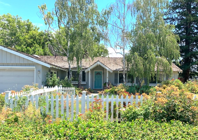 Houses Near Los Altos Single Family Home in Great Neighborhood!