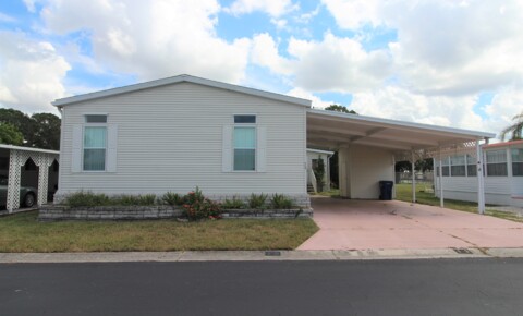 Houses Near Florida College of Natural Health-Bradenton Beautiful 3 Bedroom, 2 Bath Home in an active 55 + community! for Florida College of Natural Health-Bradenton Students in Bradenton, FL