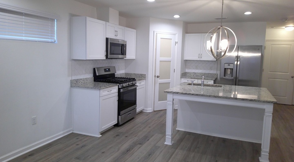 Canopy! Modern NE 3/2.5 w/ Stainless Steel Appliances, Granite Counters, & Resort Style Amenities! $2195/month Avail NOW! 