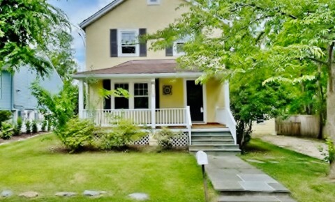 Houses Near Bethesda Beautifully updated single family home in Cabin John MD for Bethesda Students in Bethesda, MD