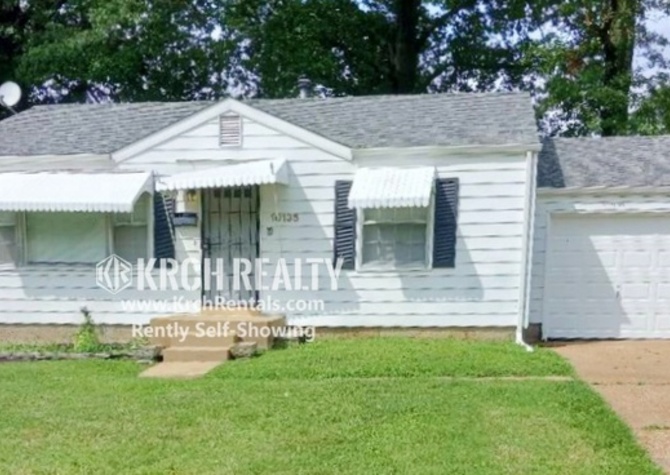 Houses Near Nice Updated 3-Bedroom 1-Bathroom Home, a MUST-SEE!!