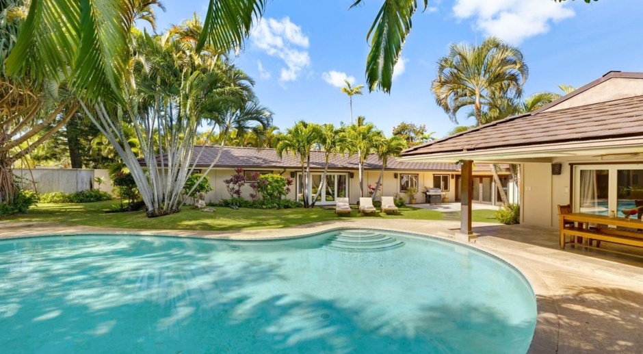 Modern Tropical Home w/Pool, Private Yard, & A/C. Kahala Breeze