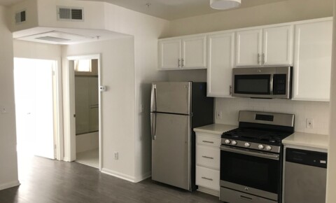 Apartments Near Brand College 251 Robinson Street for Brand College Students in Glendale, CA