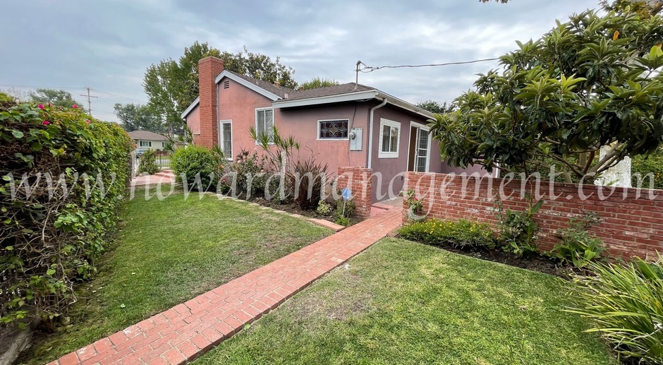 Beautiful Home On Corner Lot With Large Backyard In Mar Vista Elementary School District!!