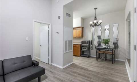 Apartments Near Austin Furnished 1x1 North Campus Apartment on Guad for Austin Students in Austin, TX