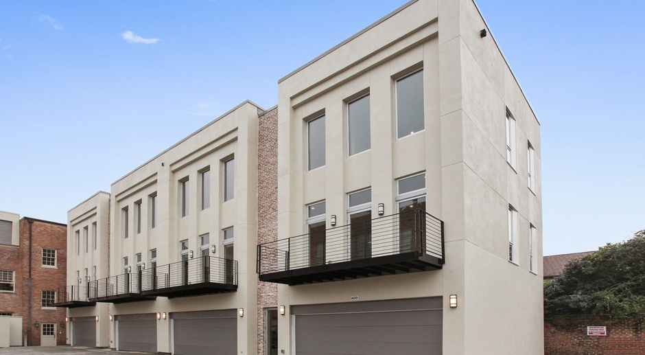 The Academy Townhomes - Quiet in the French Quarter