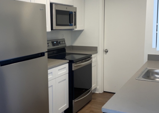 Apartments Near Best Student Housing Pricing/New Units/Free Wifi/Utilites Included