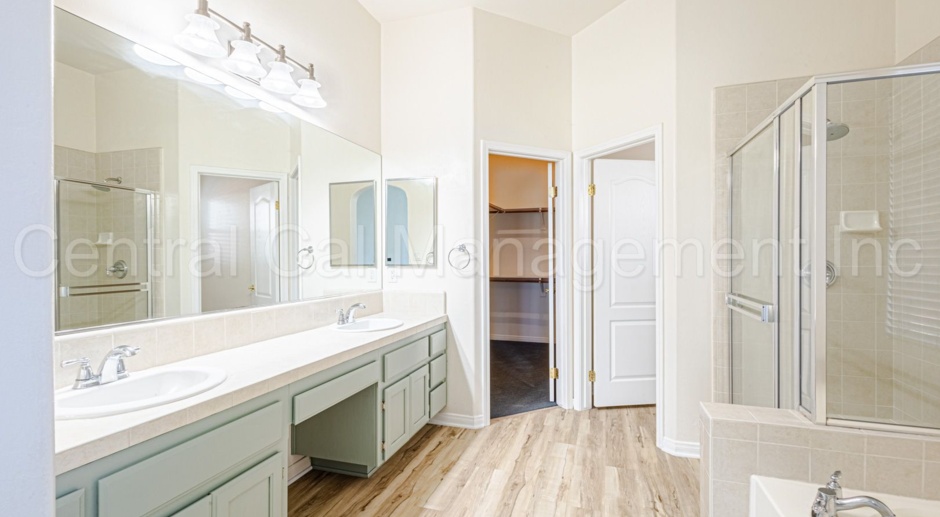 3 Bedroom/2 Bath Home in Desired Northwest - $2995 Per Month!