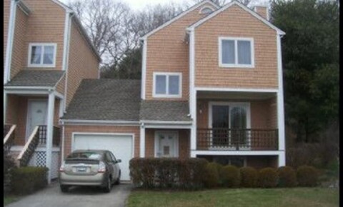 Houses Near Rhode Island Hope Valley 2 Bdrm 2.5 Ba Townhouse ideal for NAVSTA NPT or NL commute for University of Rhode Island Students in Kingston, RI