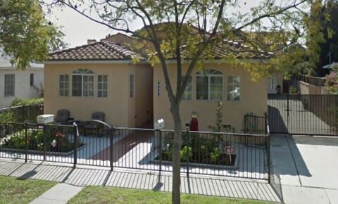 Apartments Near Pierce College 4253-55 LA SALLE AVE for Pierce College Students in Woodland Hills, CA