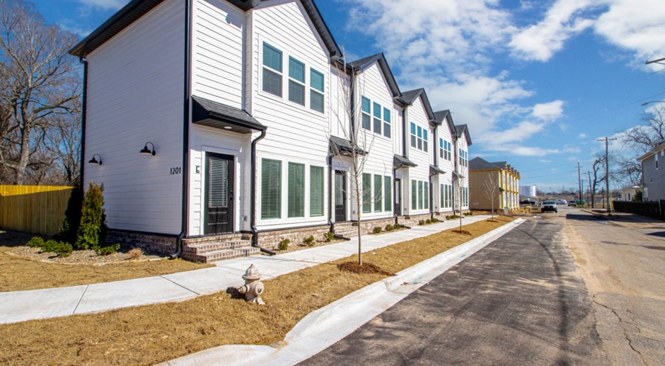 1 Bed 1 Bath Luxury Energy Efficient Townhome -  Rockwater Village