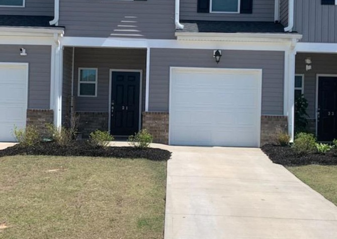 Houses Near 3 Bedroom 2.5 bath Townhome In Simpsonville !