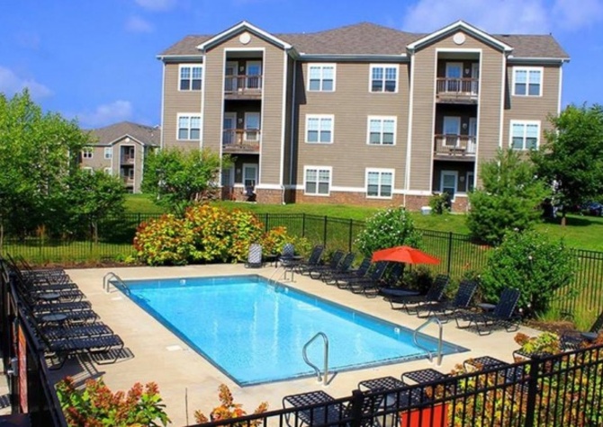 Apartments Near The Stratum at Indiana - College Student Living