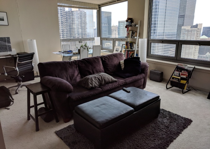 Houses Near 1 BR / BA with city views, floor to ceiling windows, available July!