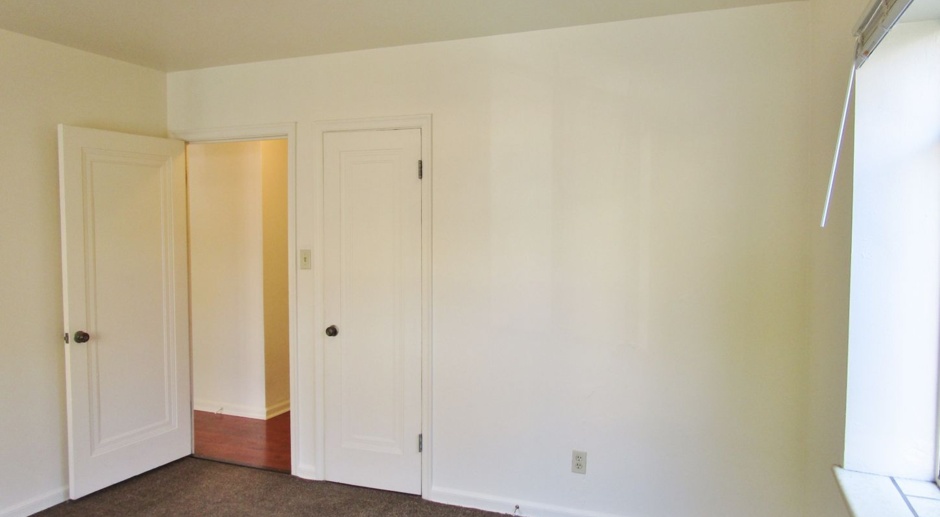 Cute Two Bedroom in the Heart of Capitol Hill