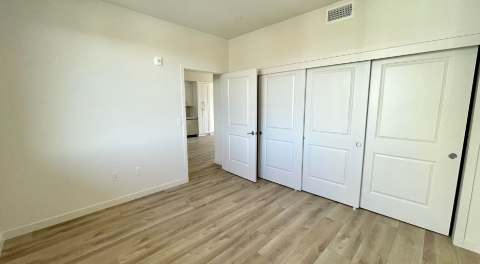 New Construction 2-Bedroom at Victoria Crossing w/Air-Conditioning ** trash/natural gas utiliteis included