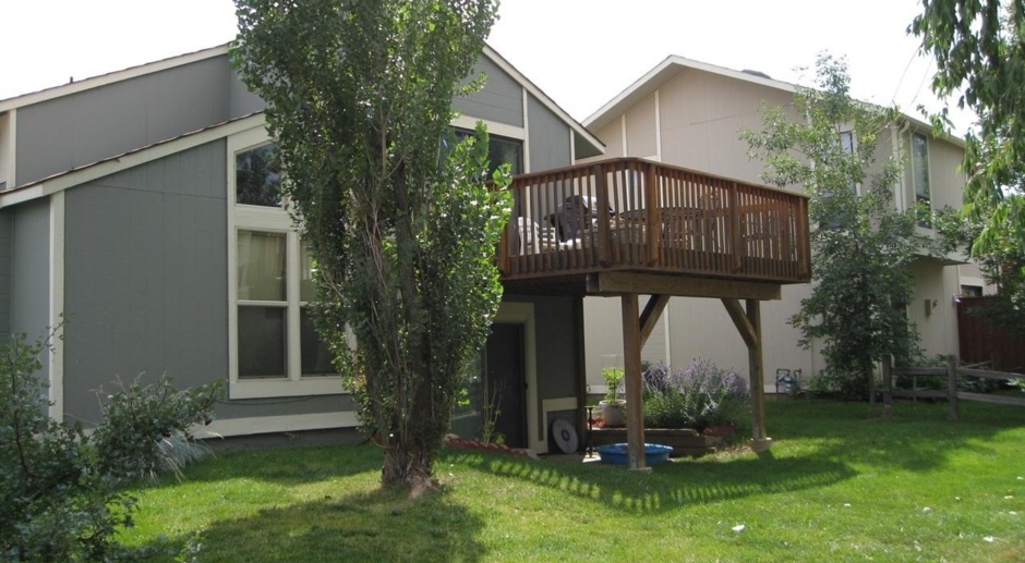 4 BD/ 2 BA Home in South Boulder Located Close to Open Space 