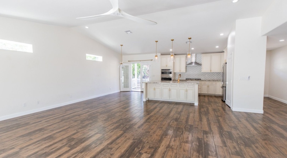 One Block from ASU! "The Professor's Estate" High-End, Luxury Rebuild in 2019 - 5 Bed 3 Bath 2 Car Garage w/Master Oasis and 12+foot vaulted ceilings!