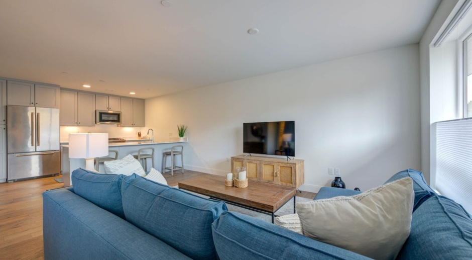 Gorgeous Furnished One Bedroom In East End of Portland...