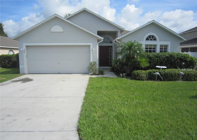 Houses Near Winter Haven 4 BR 2 Bath Available!