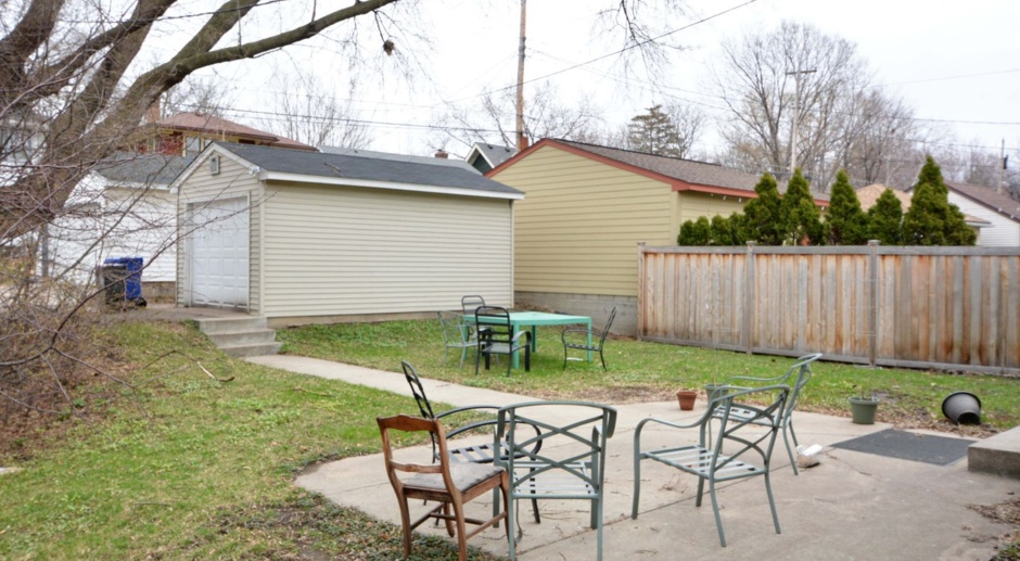 Half a Block Away from Macalester 4 bed 2 bath home