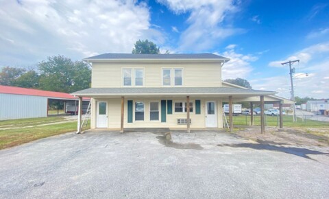Apartments Near Tennessee College of Applied Technology-Hartsville 306 Doss Ave for Tennessee College of Applied Technology-Hartsville Students in Hartsville, TN