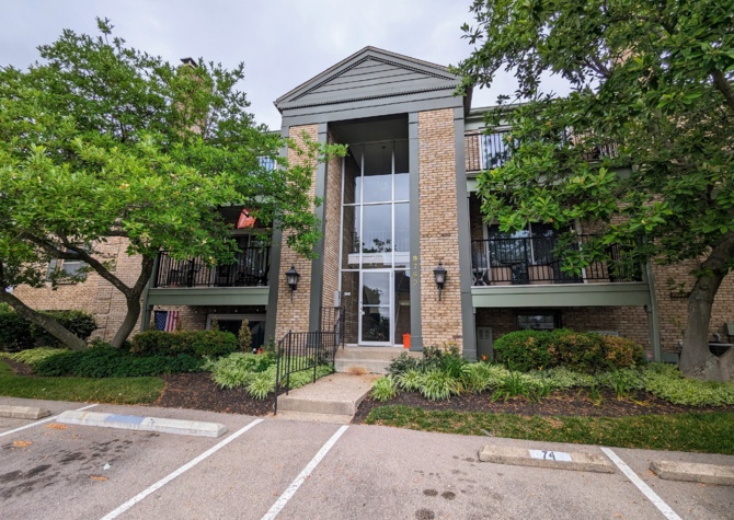 Houses Near Large two Bedroom Condo in Montgomery