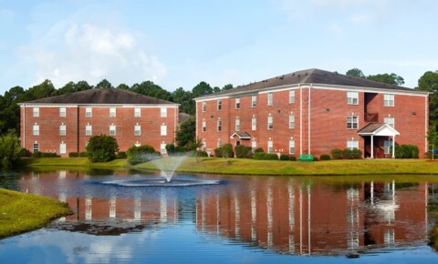 Apartments Near HGTC Indigo at 110 for Horry-Georgetown Technical College Students in Conway, SC