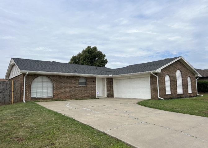 Houses Near 12501 Springwood Dr. Oklahoma City, OK 73120