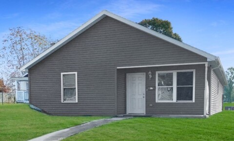 Houses Near Blessing Hospital School of Medical Laboratory Technology Brand New two bedroom two bath home with attached garage. for Blessing Hospital School of Medical Laboratory Technology Students in Quincy, IL