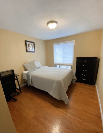 3 Bedroom Townhouse! Rent Per Bedroom For $699!