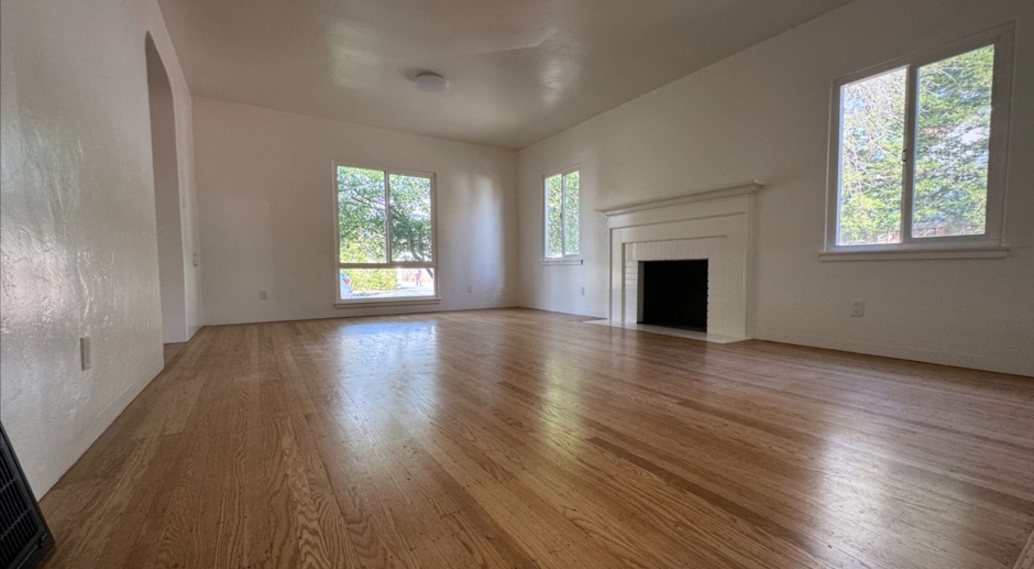 Prime Downtown Davis Location - Recently Renovated - 3 Bed / 2 Bath