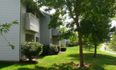 Apartments Near LBCC MEADOWS for Linn-Benton Community College Students in Albany, OR