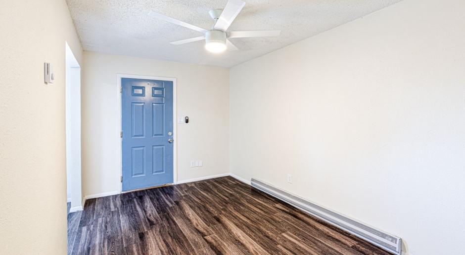 You will love this updated 1 bed, 1 bath!