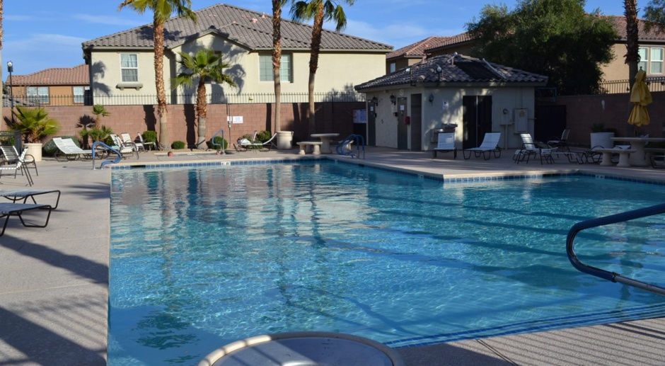  SW TOWNHOUSE IN GATED COMMUNITY WITH POOL AREA