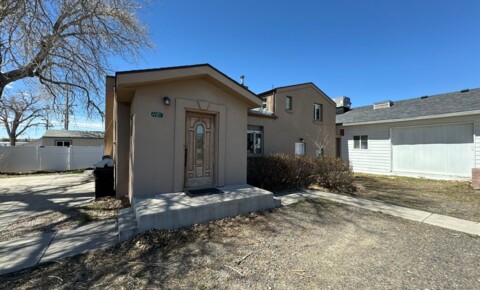 Houses Near Laramie County Community College Quaint Haven Behind the Laundry Mat- House with 2 Bed/2 Bath- $1550 for Laramie County Community College Students in Cheyenne, WY
